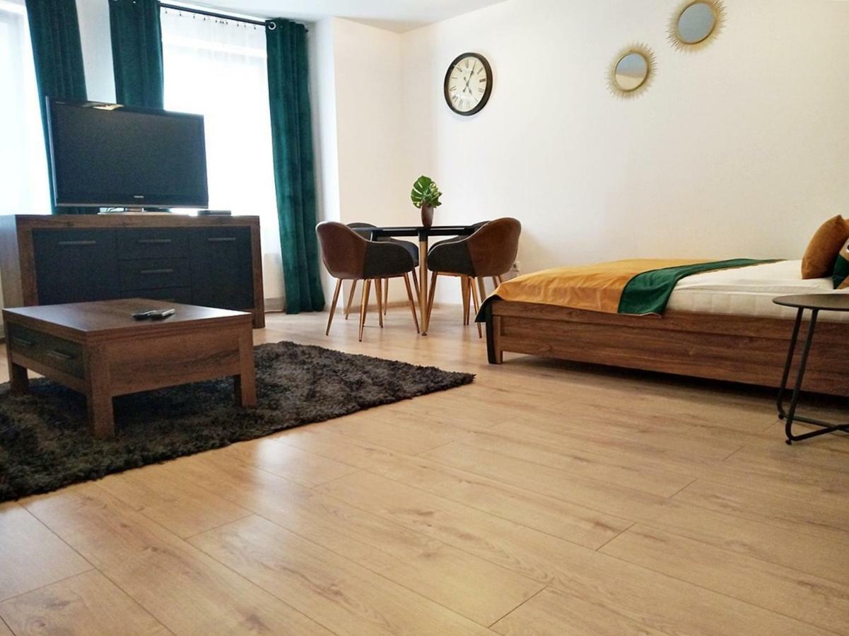Downtown Studio Apartment Zielona Gora  Exterior photo